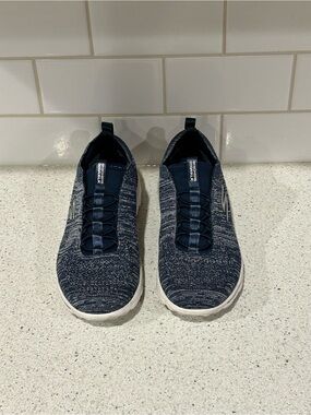 Skechers Women's Navy Knit Slip-On Sneaker, Size 7 1/2